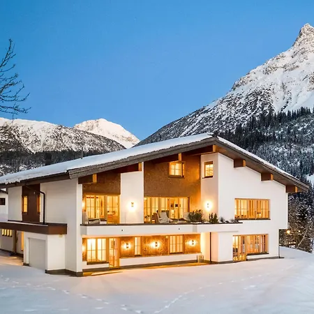 Lilly - Luxury By A-appartments Mit In - Out * ツーク